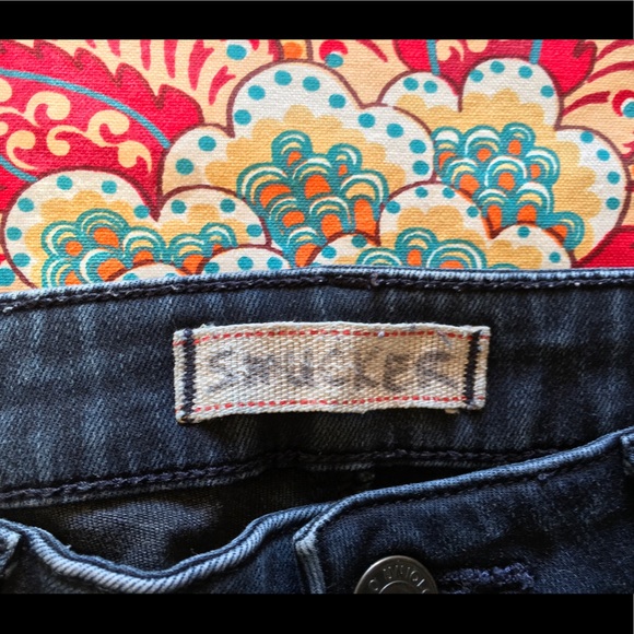 UNIQLO Dark Wash Tapered Legging Jeans Sz 25 - Picture 3 of 6